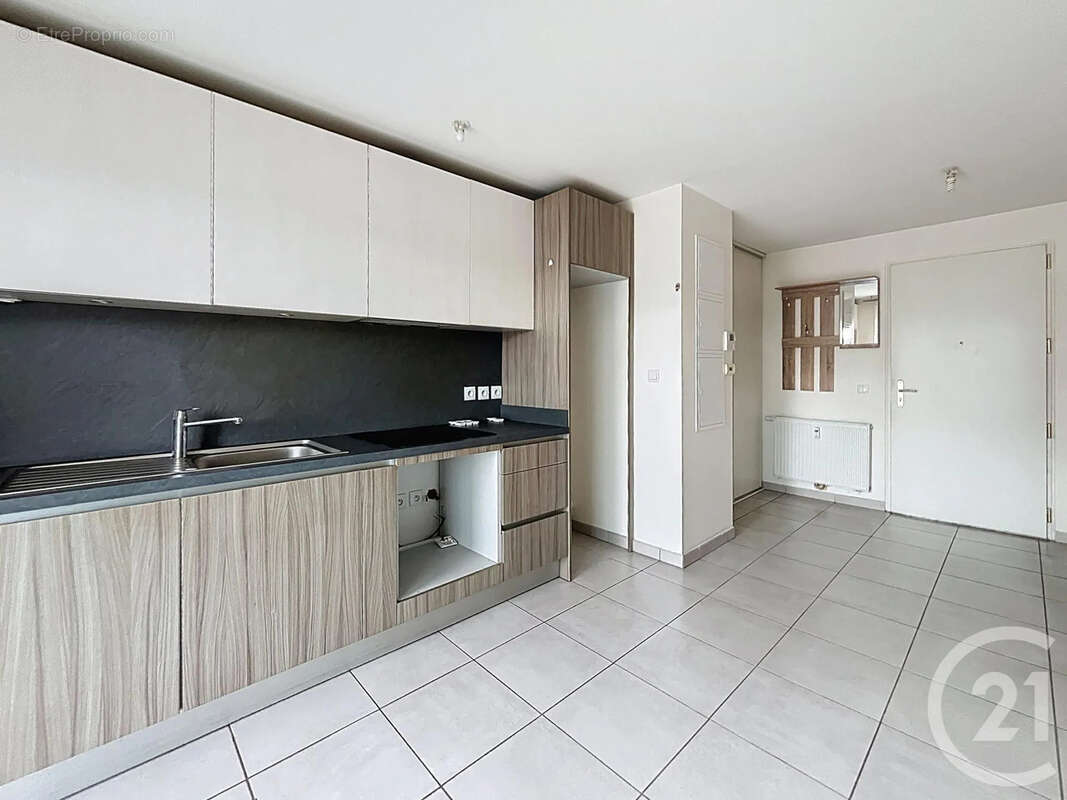 Appartement à BRIE-COMTE-ROBERT