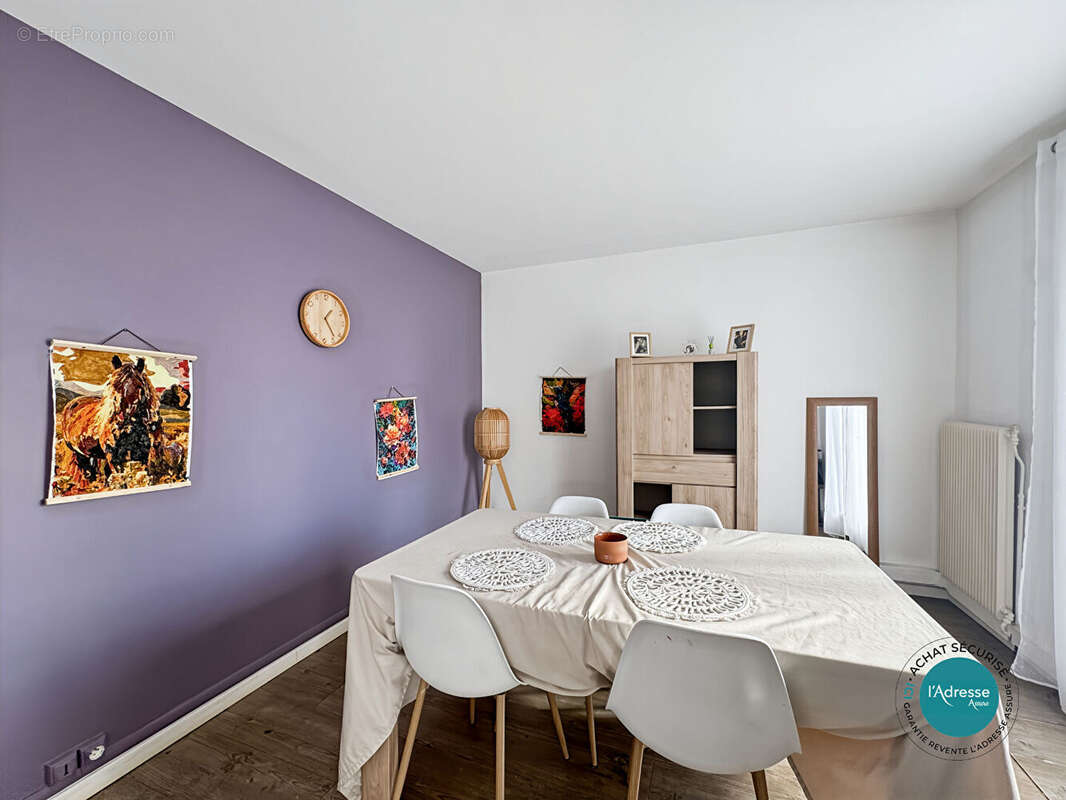 Appartement à MENNECY