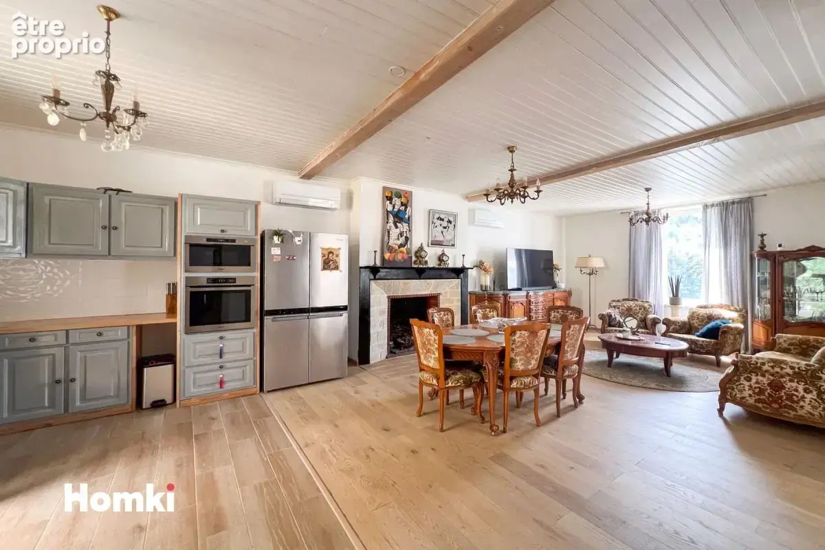 Maison/Villa T3 de 70 m² à Sauveterre-la-Lémance 47500 - photo 2