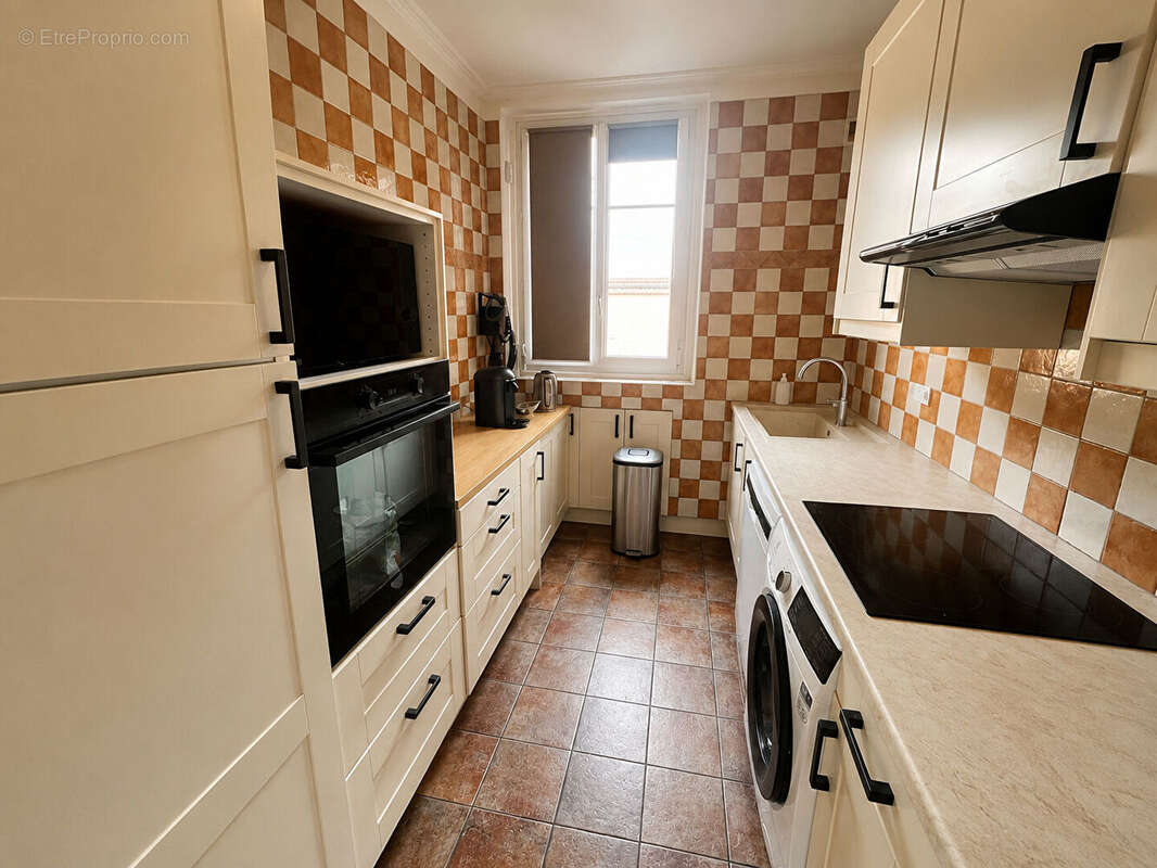 Appartement à LE RAINCY