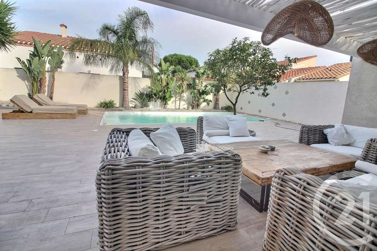 Maison à CANET-EN-ROUSSILLON