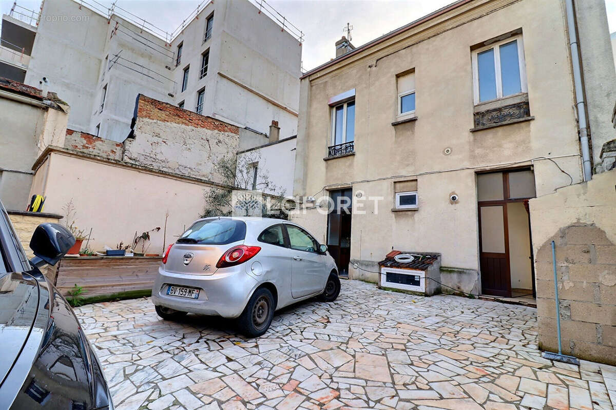 Appartement à SAINT-OUEN