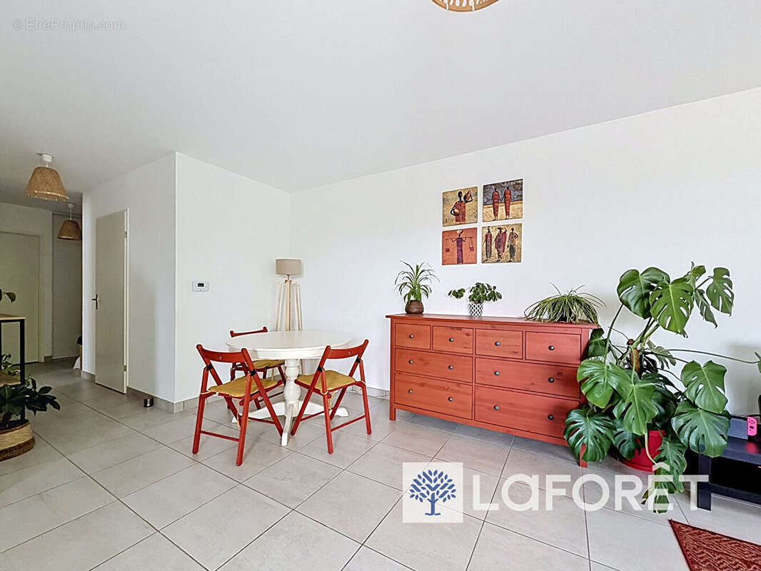 Appartement à CHAMPAGNE-AU-MONT-D'OR