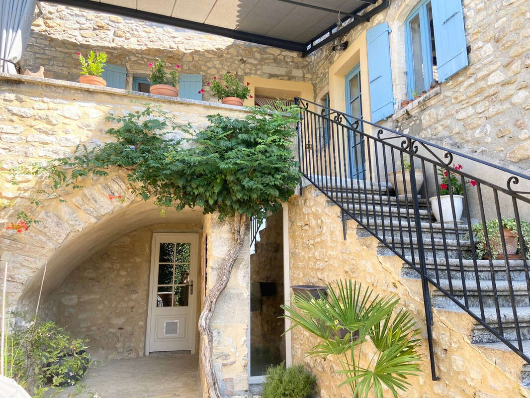 Maison à SAINT-ANDRE-DE-ROQUEPERTUIS