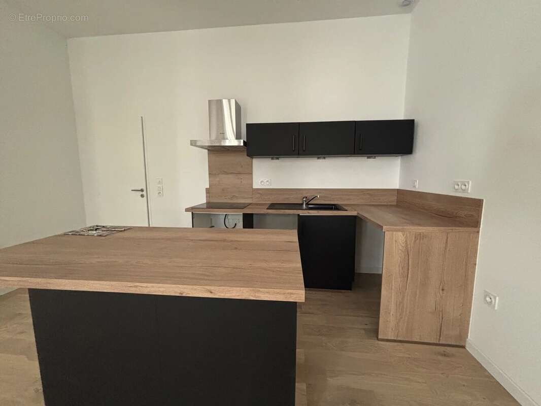 Appartement de caractère de 123 m² au cœur d'Uzès - photo 2