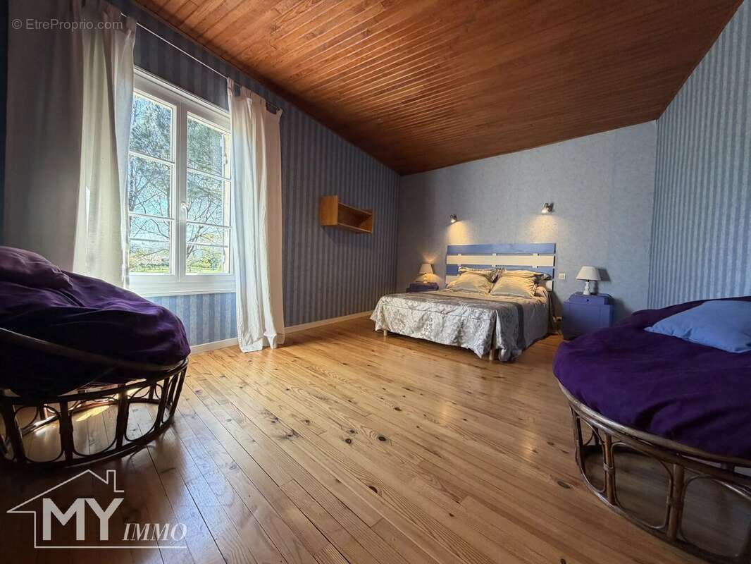 Maison à SAINT-ANTOINE-DE-BREUILH