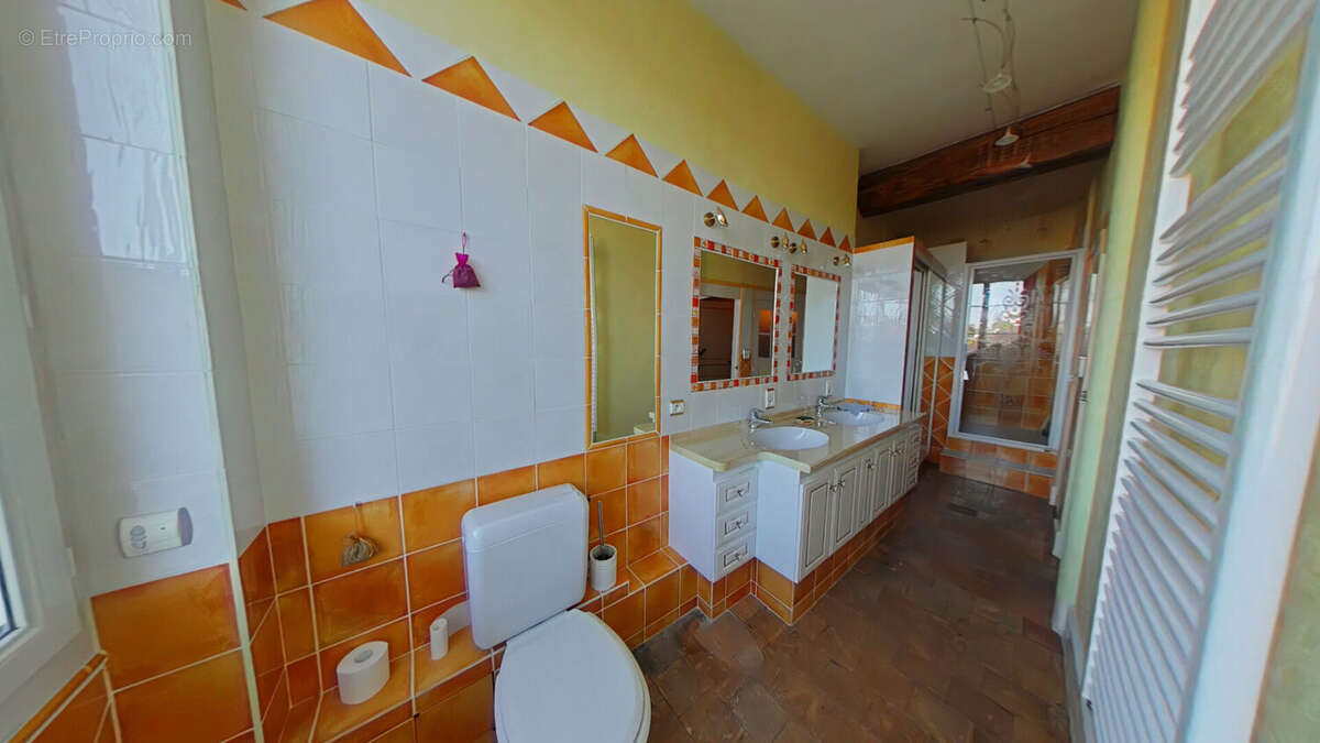 Appartement à SAINTE-MAURE-DE-TOURAINE