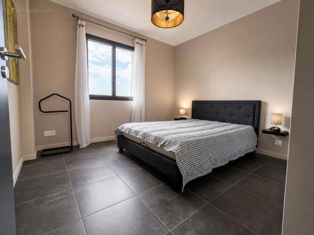 Maison contemporaine de 5 pièces de 176 m² à Montélimar - photo 12