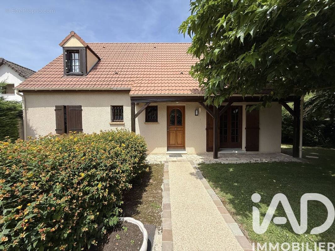 Photo 1 - Maison à VAUX-LE-PENIL