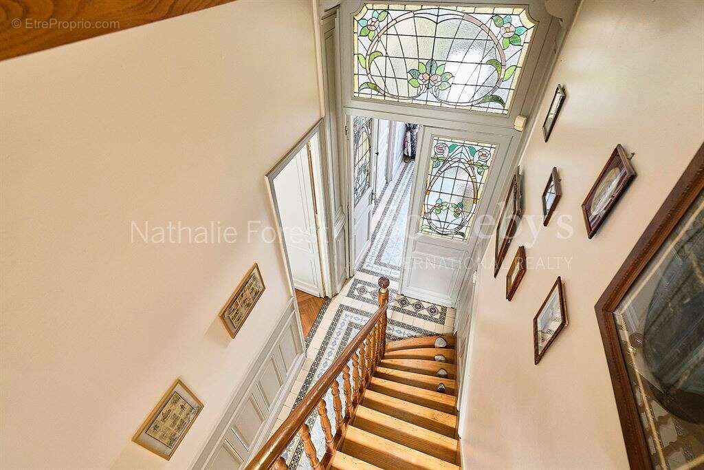 Maison 200 m² à Lille  - photo 18