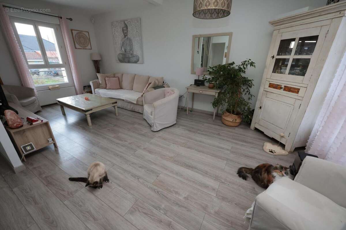 Photo 2 - Maison à MORANGIS