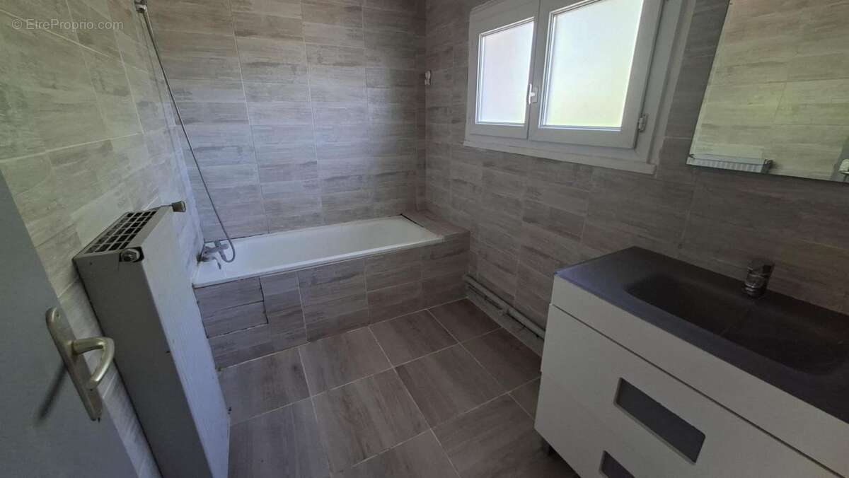 Valréas – Maison T4 avec jardin - photo 14