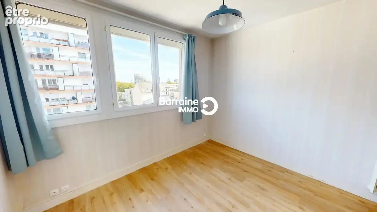 Lorient centre - appartement t3 avec grand balcon et ascenseur - photo 9