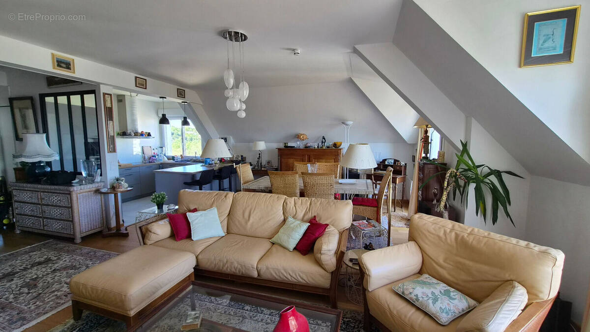 Appartement à LA RICHE