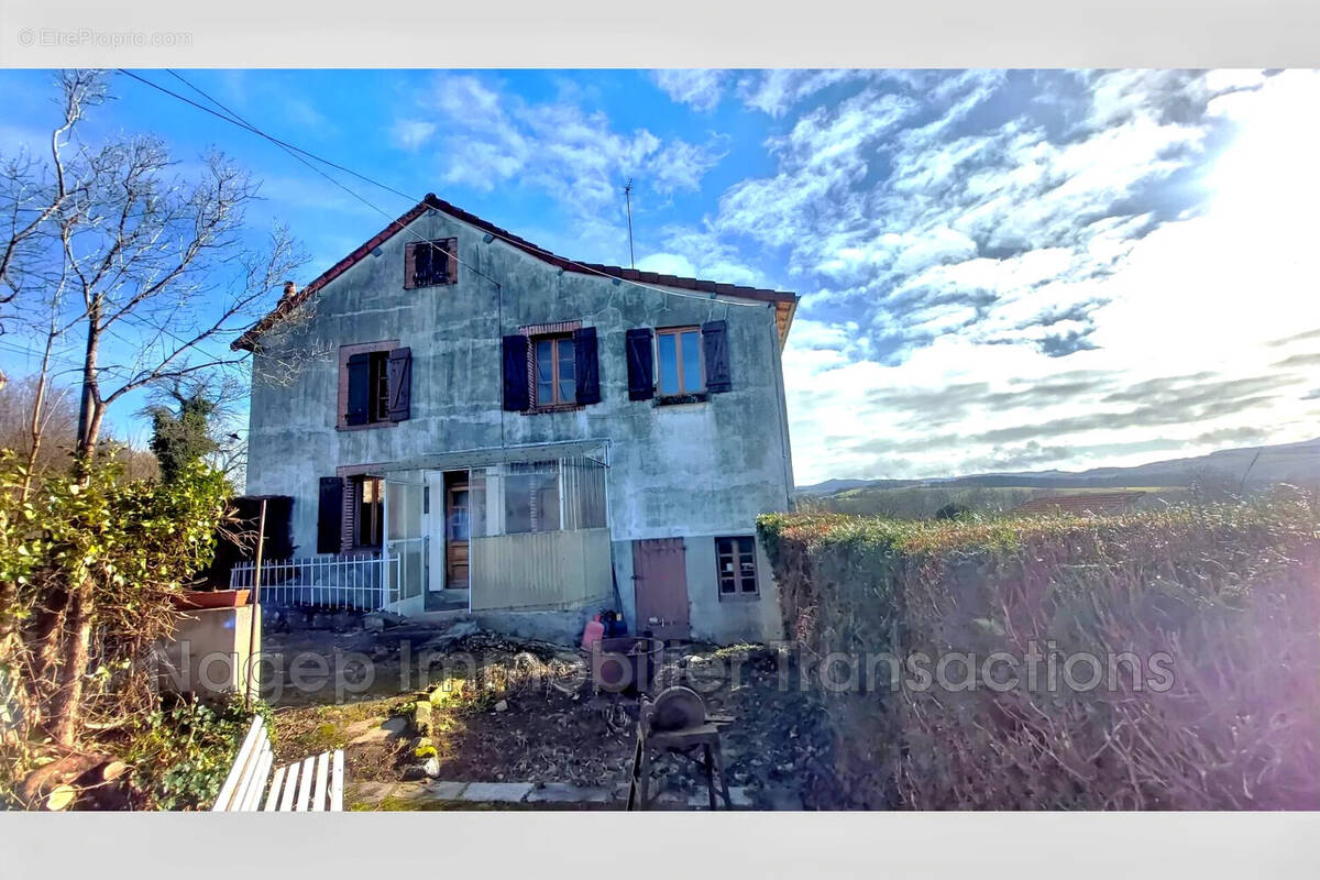 Maison à ARRONNES