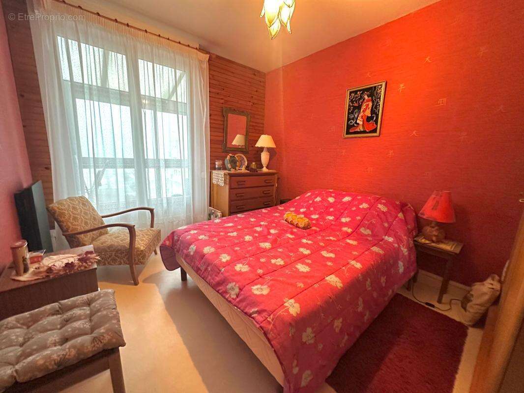 BREST Appartement T6 4 chambres dernier étage avec ascenseur - photo 9