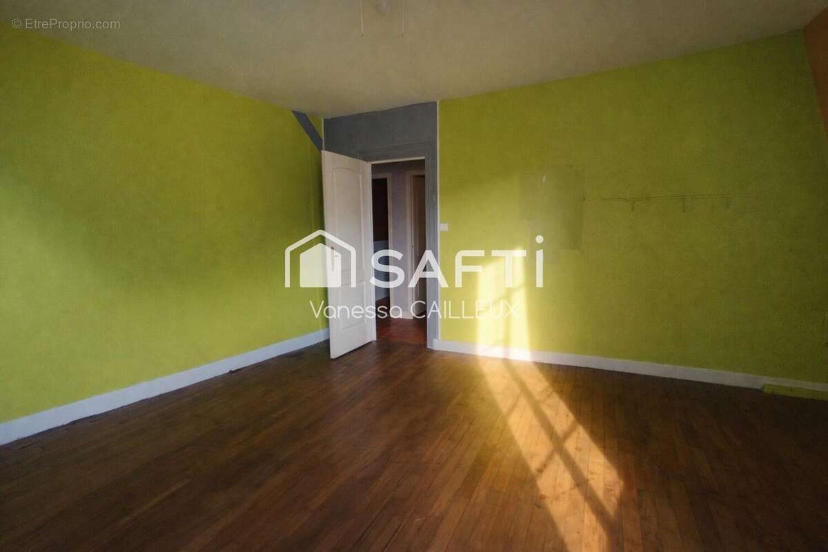 Photo 6 - Maison à LA FERE