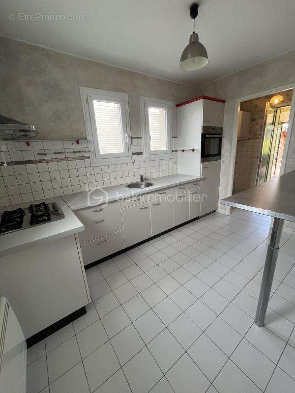 Maison à PARIGNE-L'EVEQUE