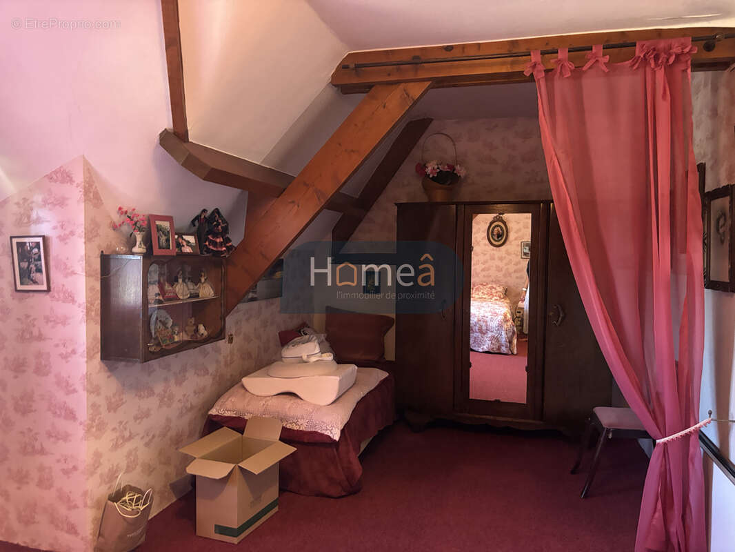 Beau pavillon dans secteur recherche - photo 11