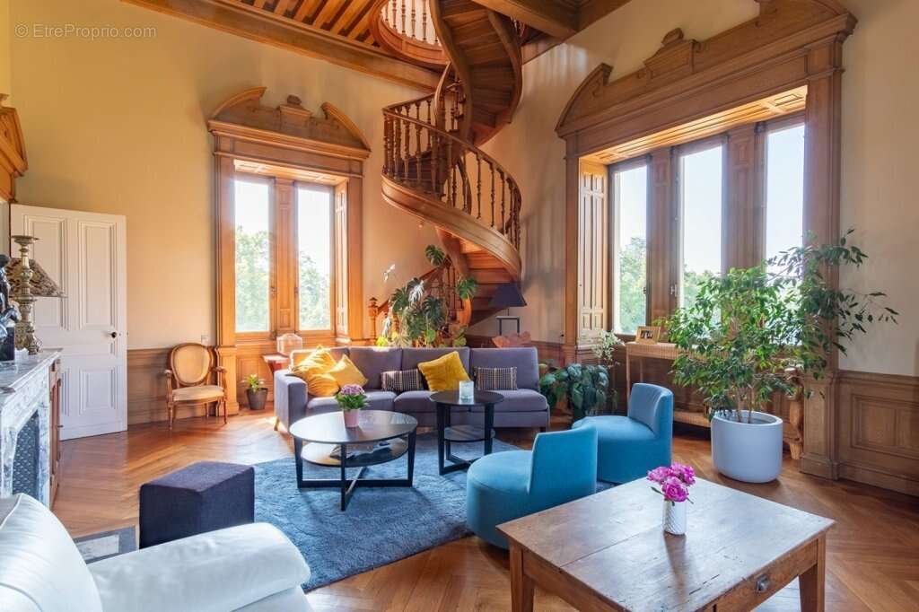 Appartement à VILLEFRANCHE-SUR-SAONE