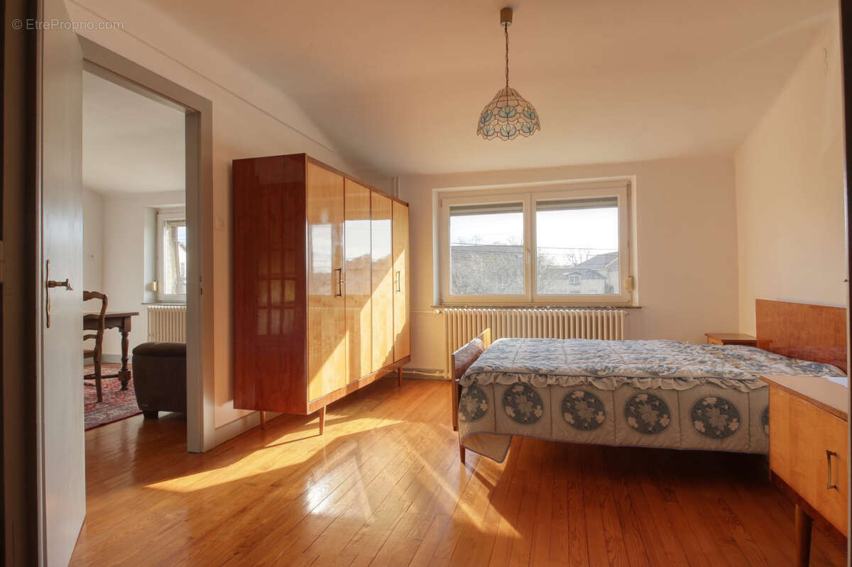 Appartement à ARRIANCE