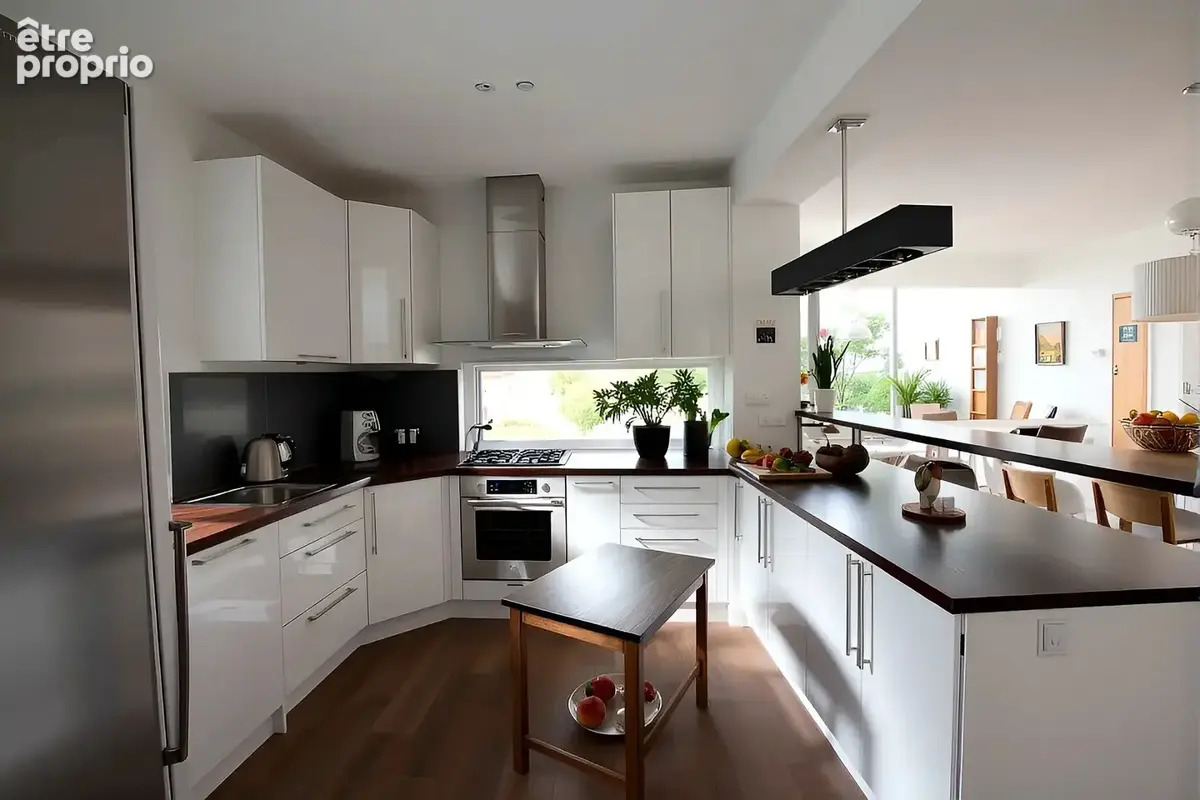 Dpt Yvelines (78), à vendre VILLENNES SUR SEINE, propriété P11 de 327,3 m² sur un terrain piscinable de 1 495,00 m² - photo 9