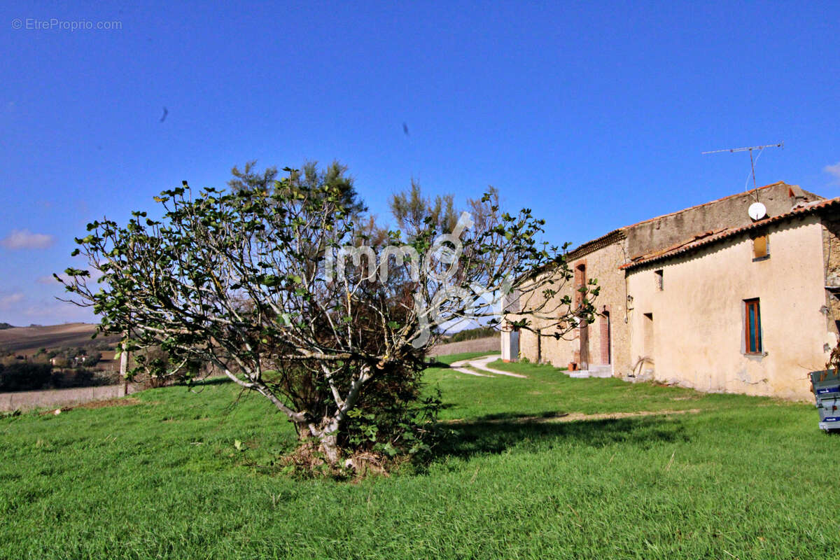 Maison à SAINT-MICHEL-DE-LANES