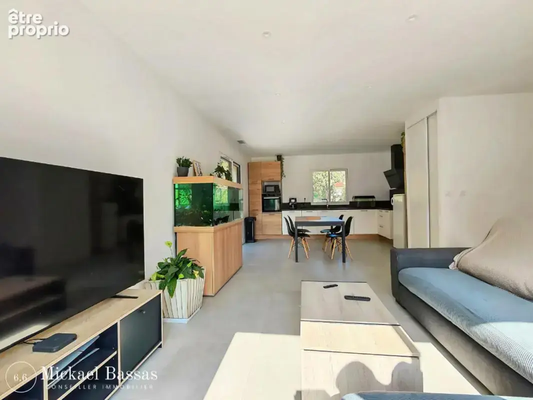 Maison 4 pièces 92 m² à vendre à Ria-Sirach (66500) - photo 2