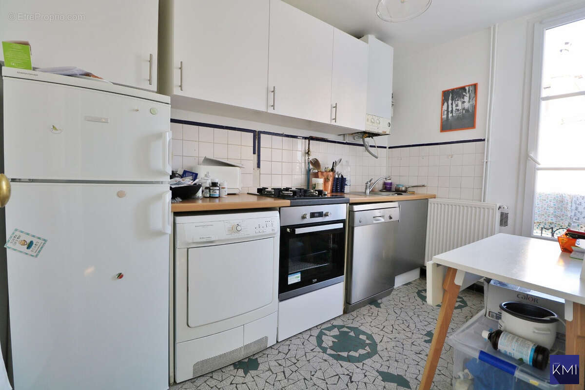 Appartement à PARIS-11E
