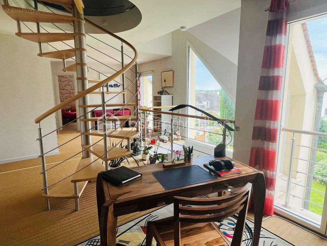 Maison à SOISY-SUR-SEINE