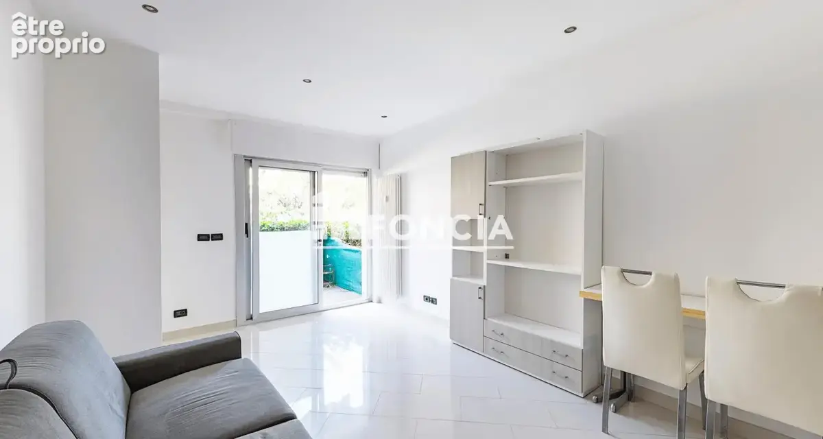 Roquebrune cap martin en residence en front de mer avec piscine  studio avec terrasse et cave - photo 14