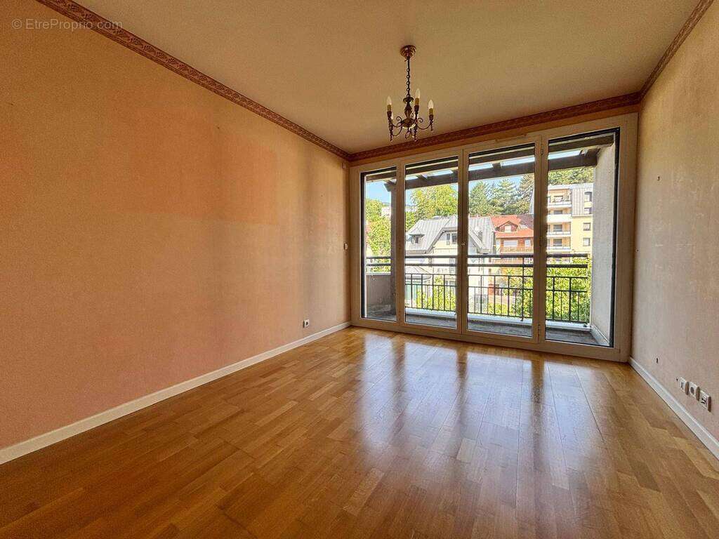 Appartement 4 pièces 103 m² Divonne-les-Bains - photo 5