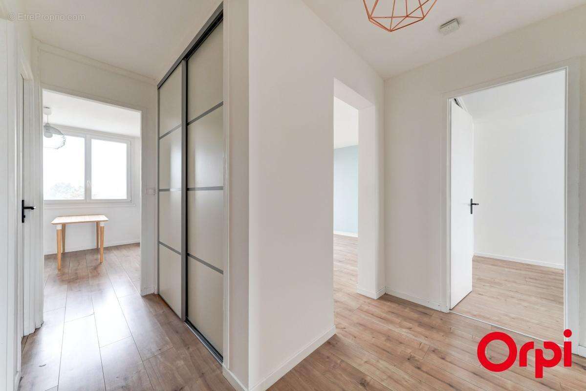 Appartement à CALUIRE-ET-CUIRE