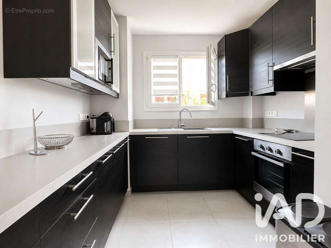 Photo 3 - Appartement à LE PERREUX-SUR-MARNE