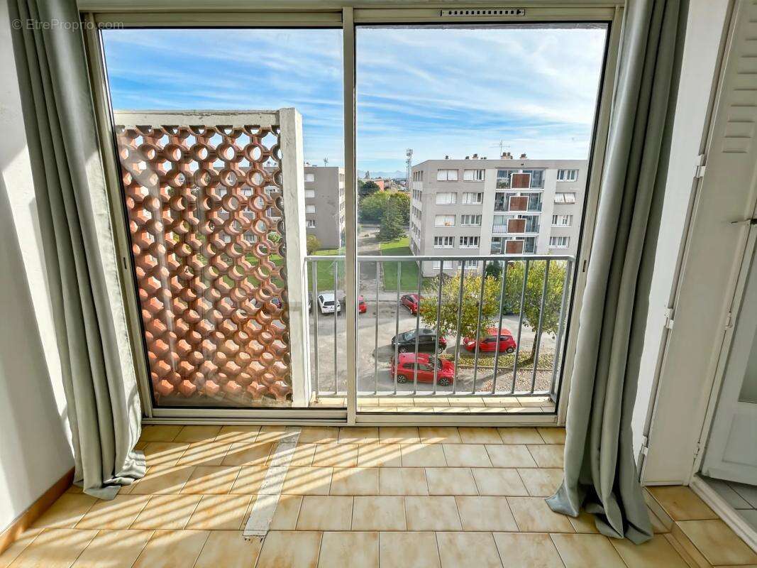 Appartement à MONTELIMAR