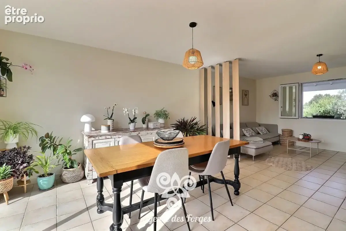 Maison de plain-pied - 3 chambres - 108m² - La Regrippiere - photo 4