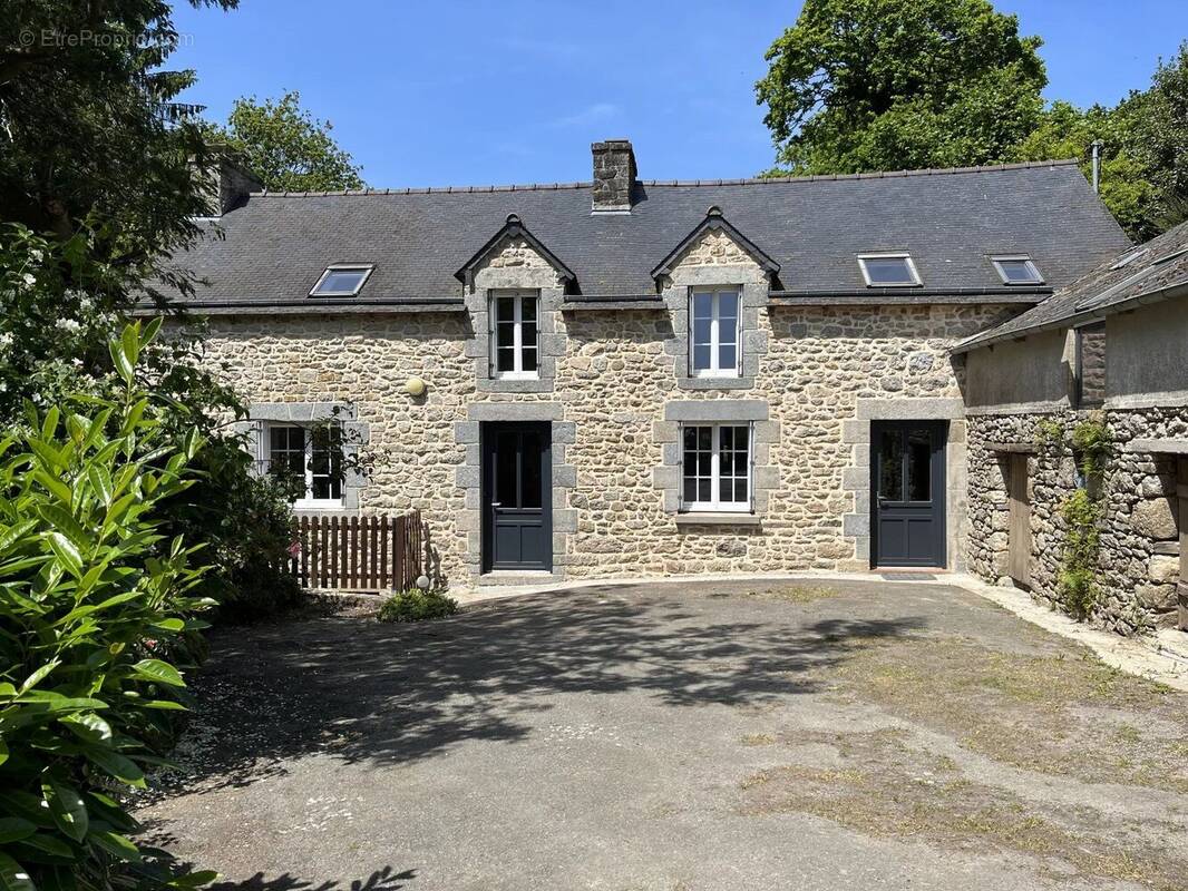 Maison à HENON