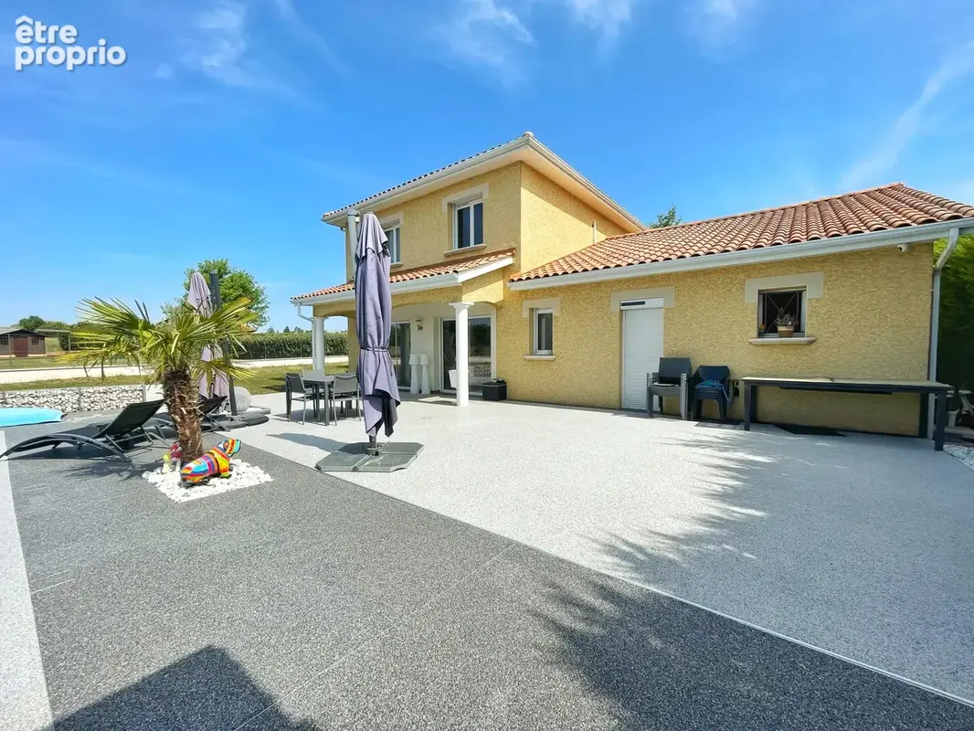 Villa avec piscine dans l'un des secteurs les plus prisés d'Irigny - photo 7