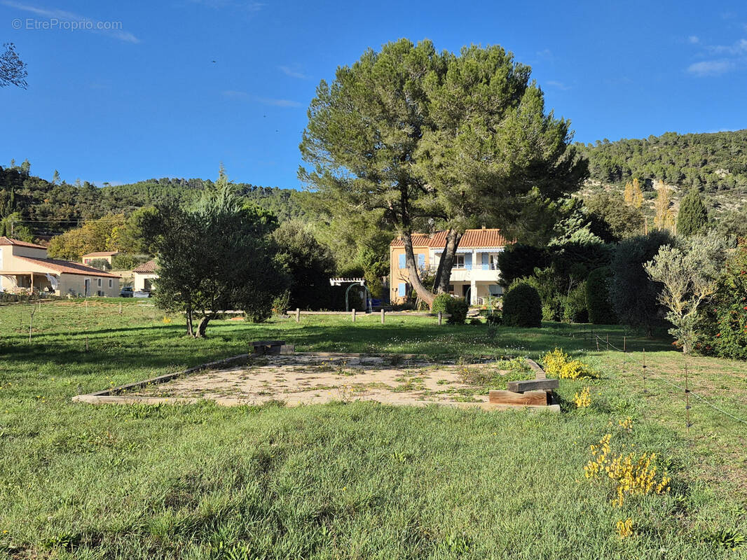 Maison à LE VAL