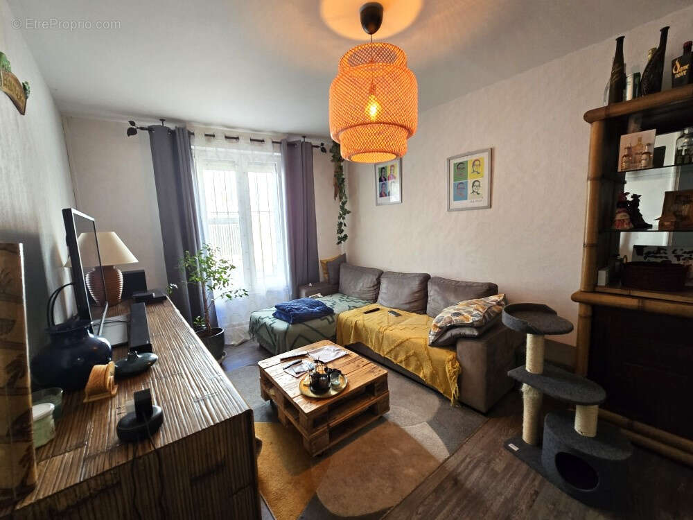 Appartement à NIMES