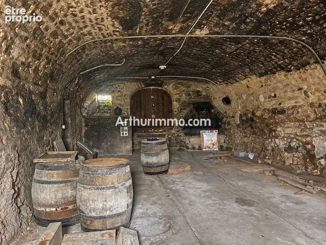 Maison en pierre avec fort potentiel, idéale investissement - photo 5