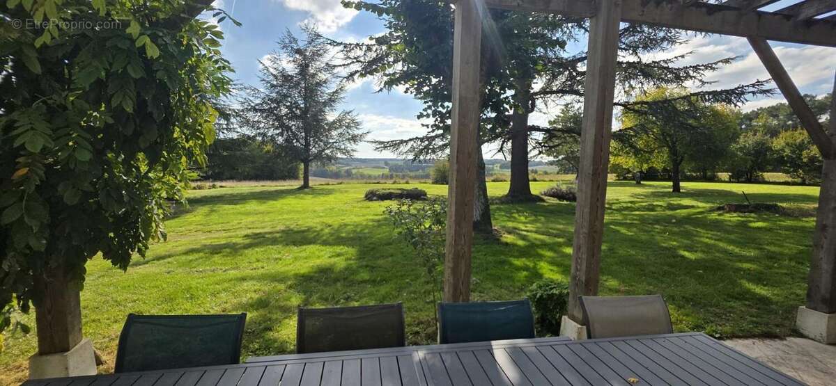 Maison à BOSSAY-SUR-CLAISE