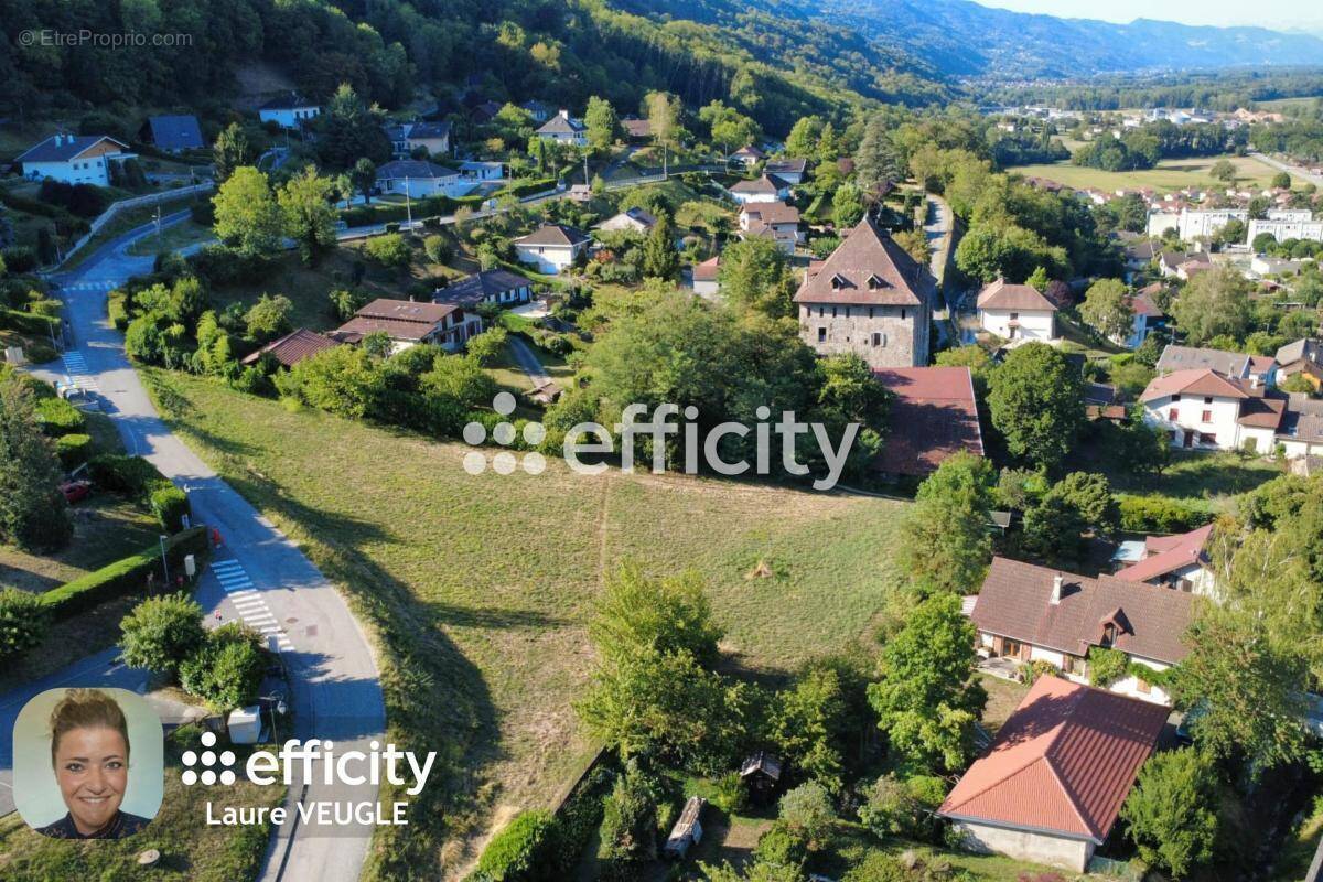 Terrain à GONCELIN