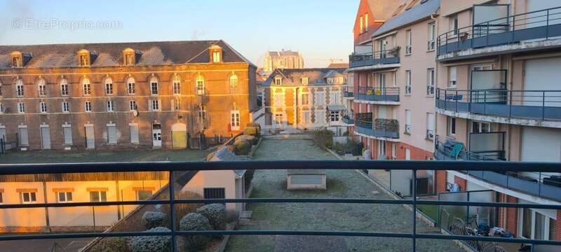 Beauvais centre-ville – appartement t3 avec terrasse, ascenseur et parking privatif - photo 8