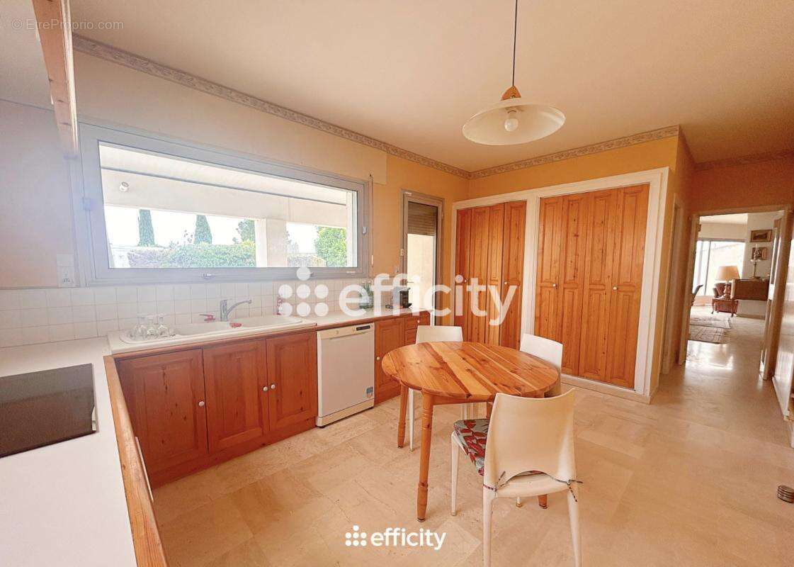 Maison à BEDARRIDES