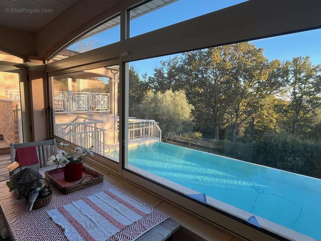 Maison à MONTPON-MENESTEROL