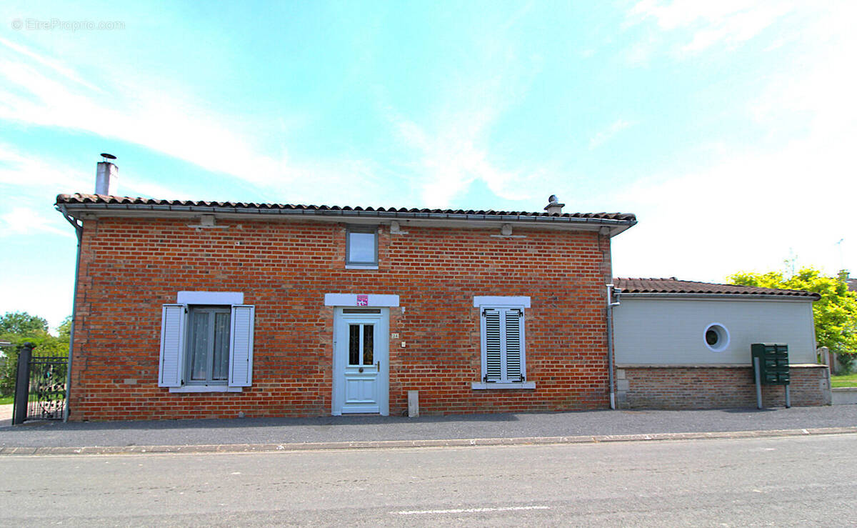Maison à BRANDONVILLERS
