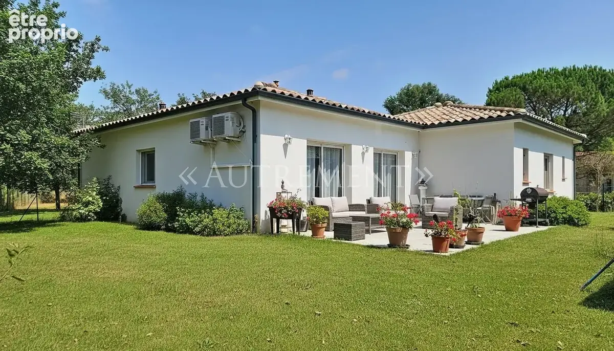 Maison à LISLE-SUR-TARN