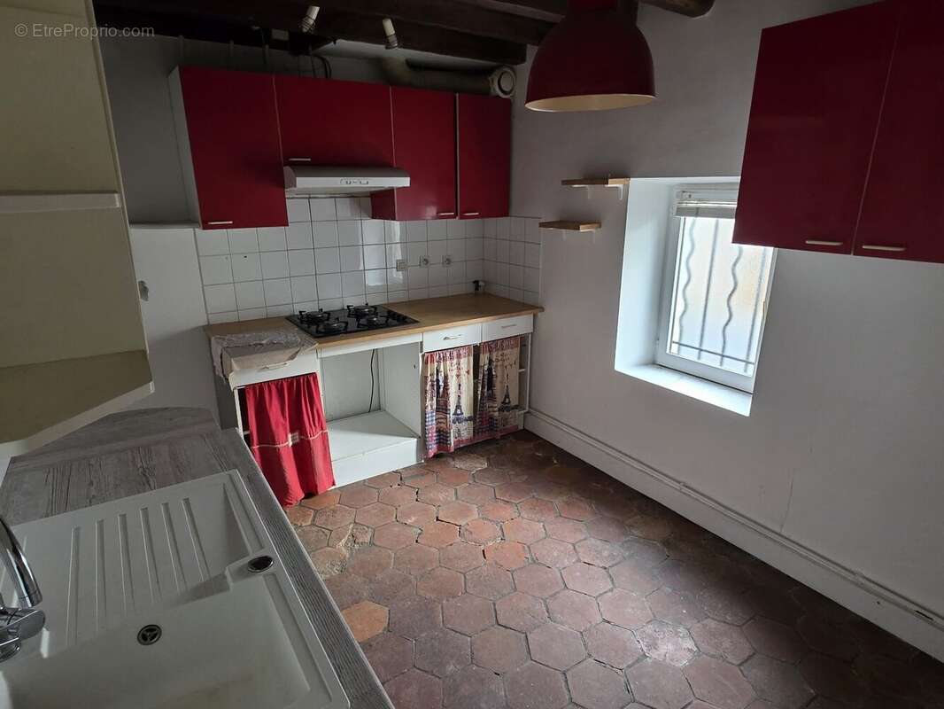 Maison à ANGERVILLIERS