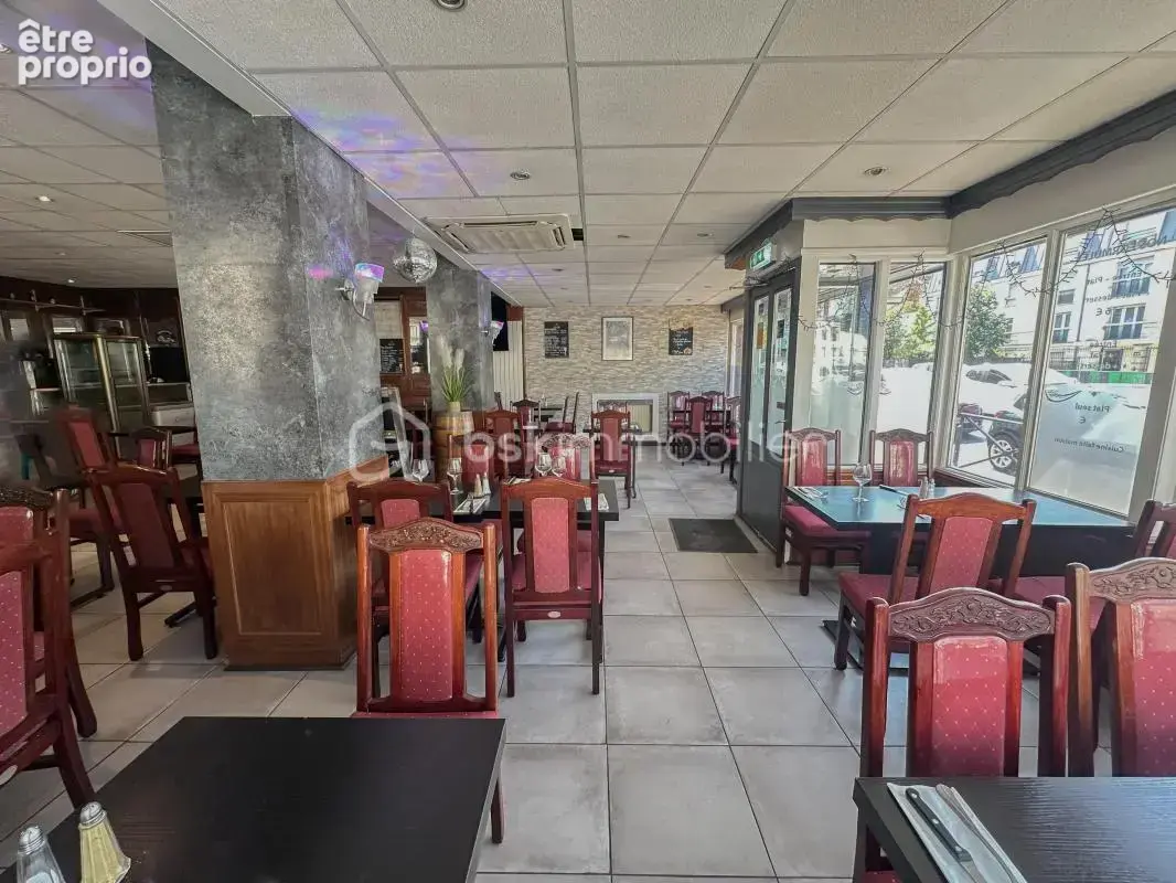 MELUN CENTRE – Restaurant clé en main – Emplacement Premium – 70 couverts – Établissement entièrement équipé - Salle climatisée  - photo 4